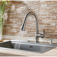 Sanitaria Ware Wotai extrae Kitchens Tap